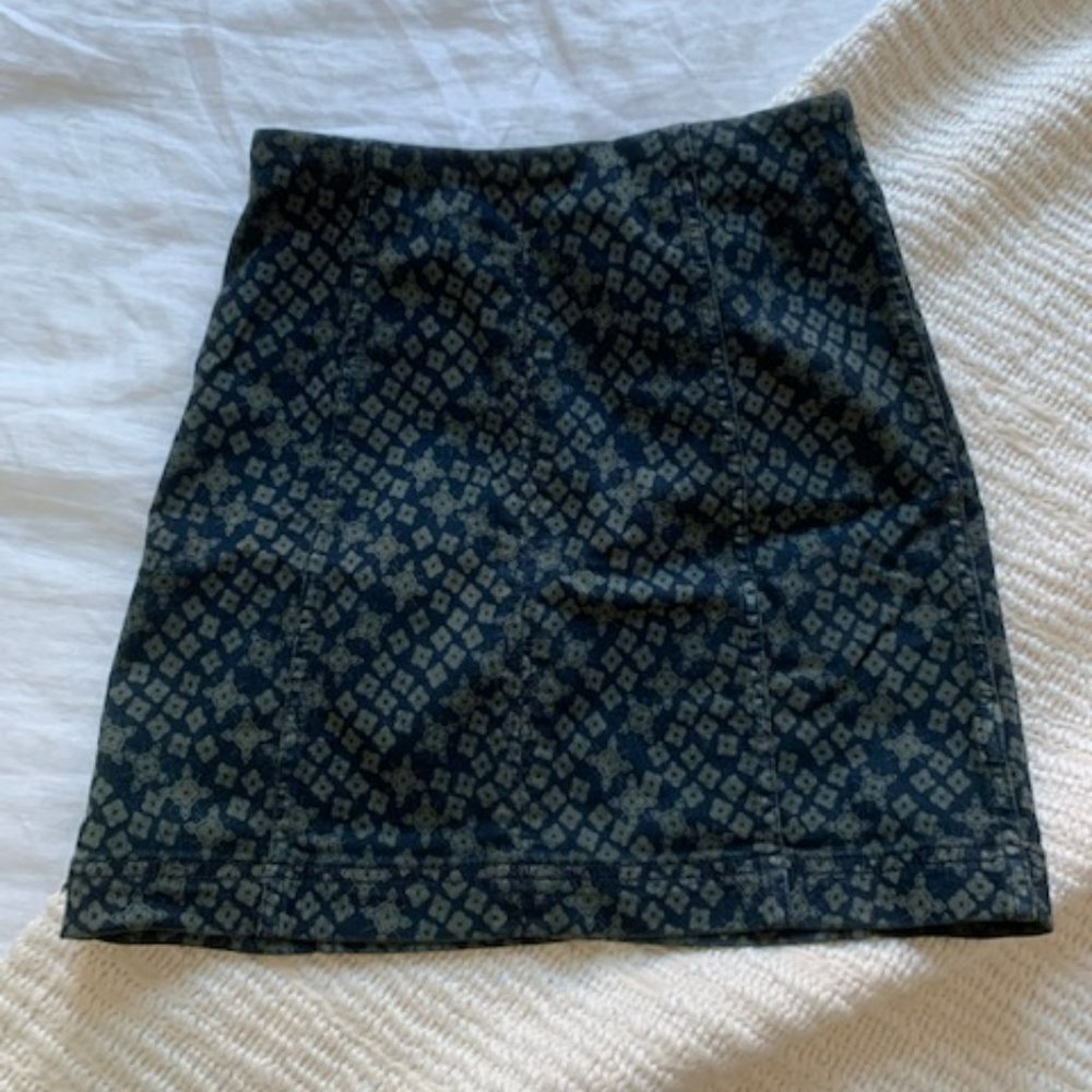 Free People Size 0 Patterned Mini Skirt
